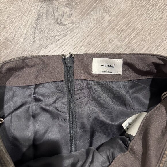 Wilfred grey plaid Skort with bowtie around waist - Picture 3 of 4